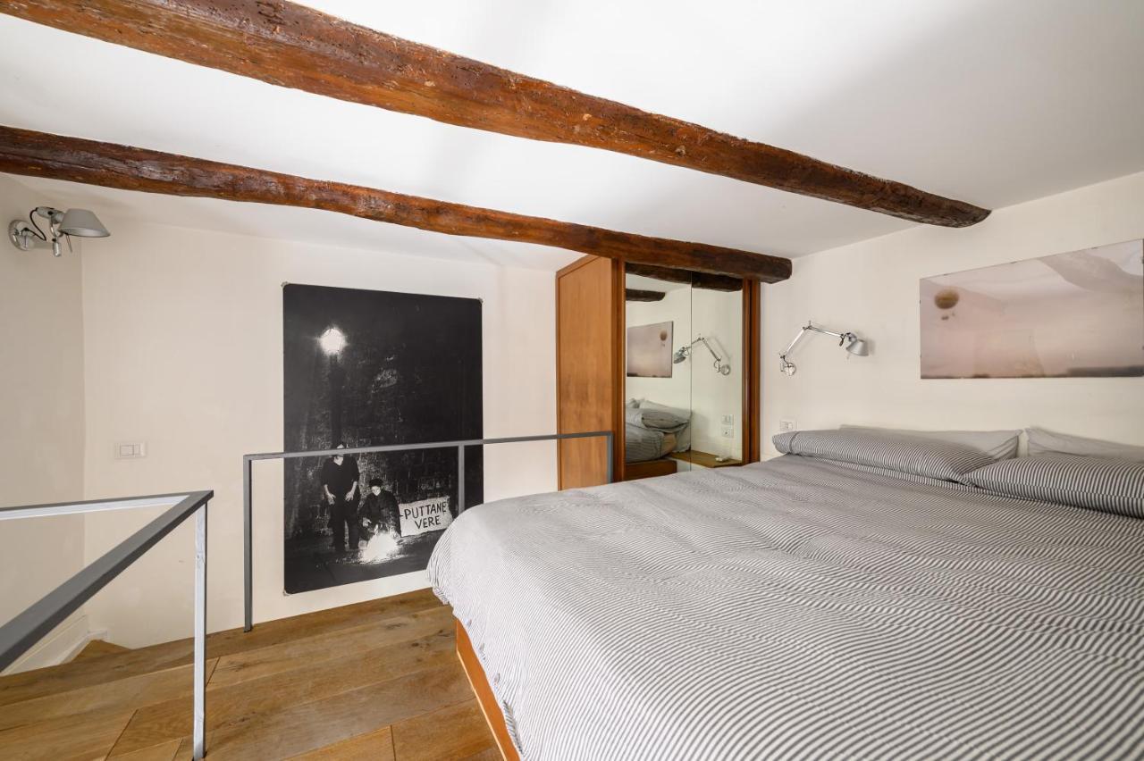 Vespa Apartment نابولي المظهر الخارجي الصورة