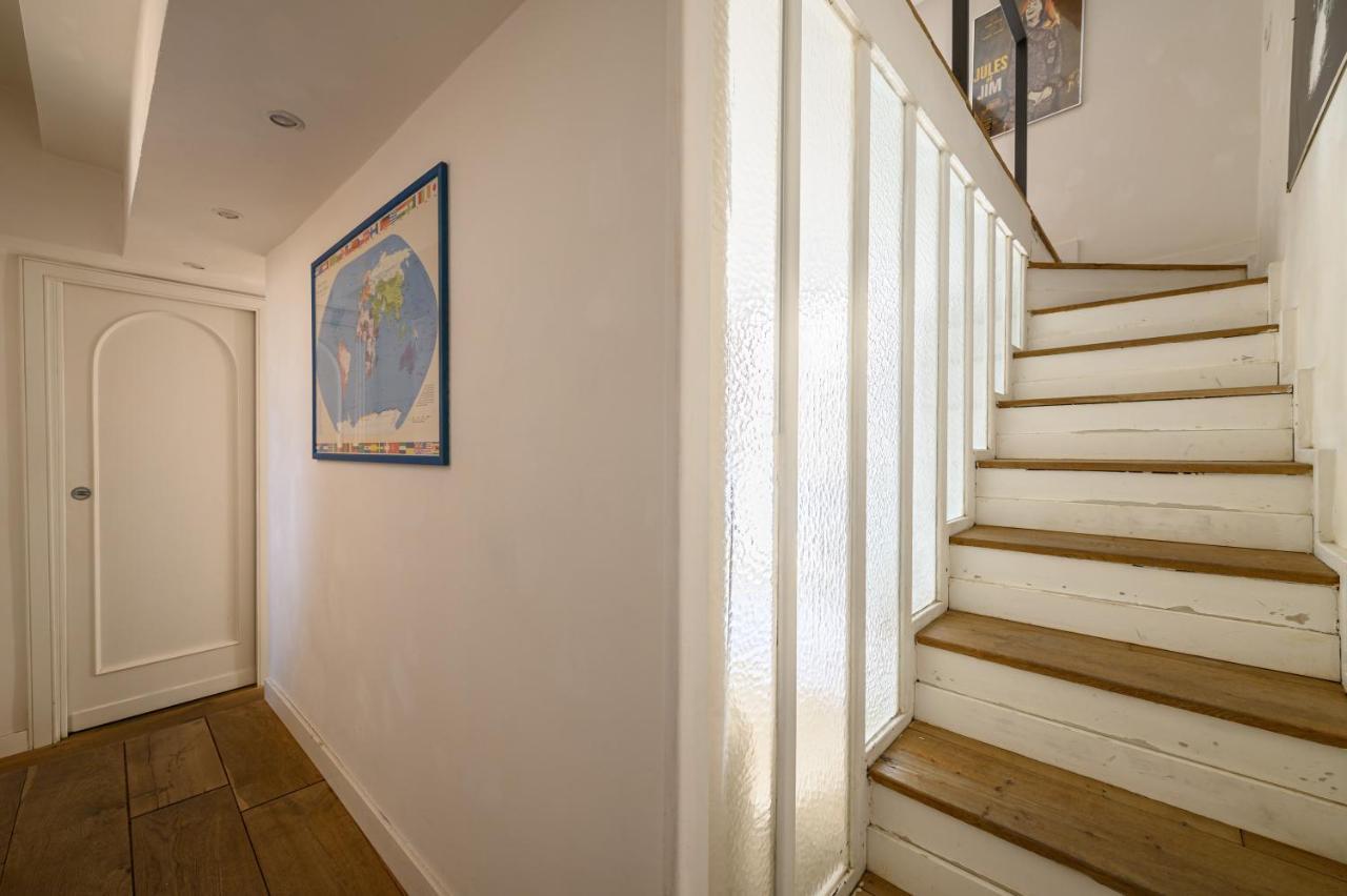 Vespa Apartment نابولي المظهر الخارجي الصورة
